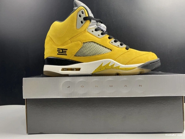 Jordan Retro T23 5 Air 454783-701 Tokyo 0626